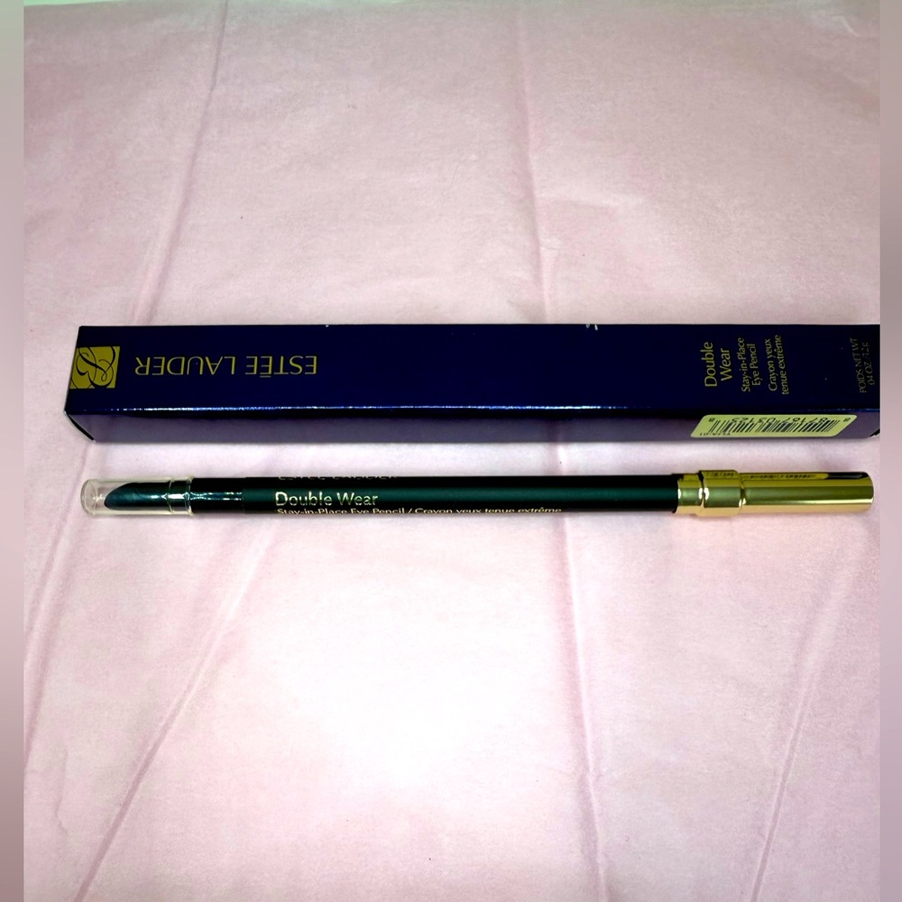 New in Box Estee Lauder Double Wear Stay in Place Eye Pencil in 01 Onyx Black